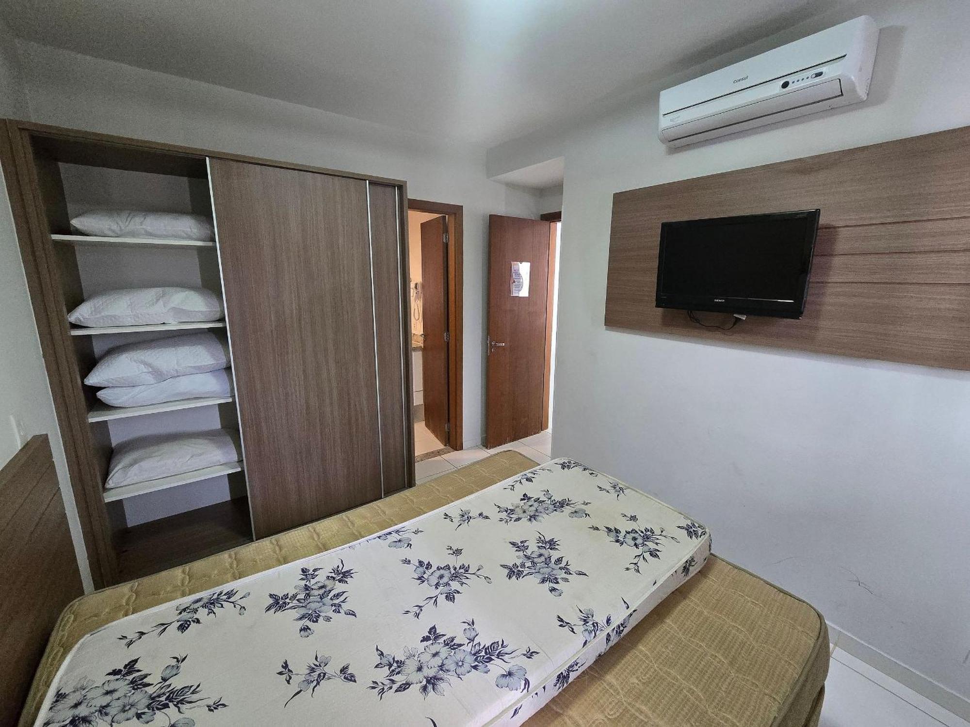 Apartamentos Em Rio Quente Com Maravilhosa Area De Lazer E Excelente Localizacao Exterior photo